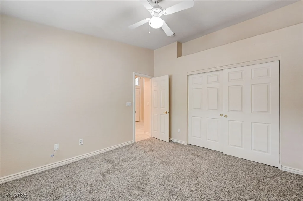 10717 Hunter Mountain, Las Vegas, NV 89129