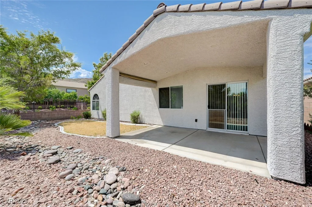 10717 Hunter Mountain, Las Vegas, NV 89129
