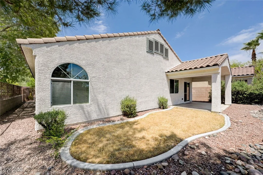 10717 Hunter Mountain, Las Vegas, NV 89129