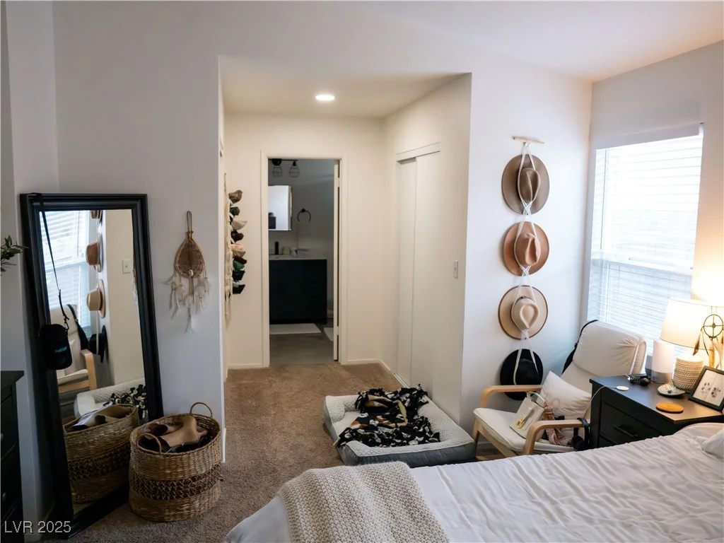 6400 Yarmouth, Las Vegas, NV 89108