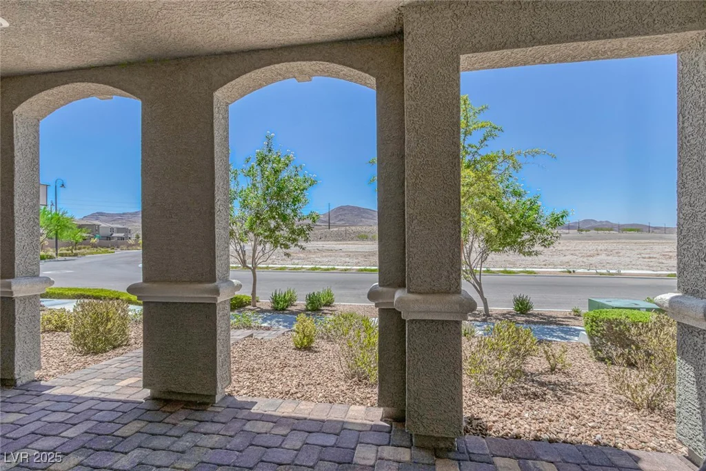 3220 Palindrome, Henderson, NV 89044