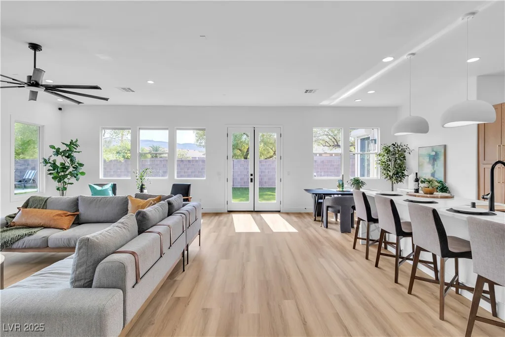 3281 Wisteria Tree, Las Vegas, NV 89135