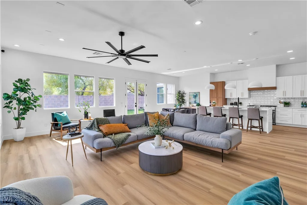3281 Wisteria Tree, Las Vegas, NV 89135