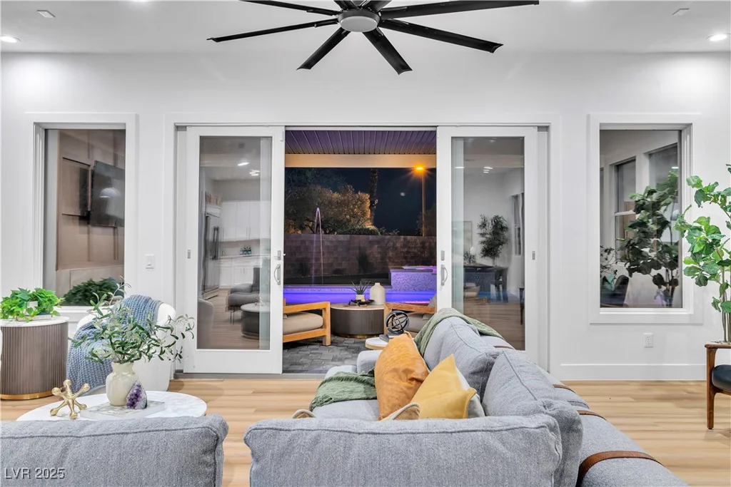 3281 Wisteria Tree, Las Vegas, NV 89135