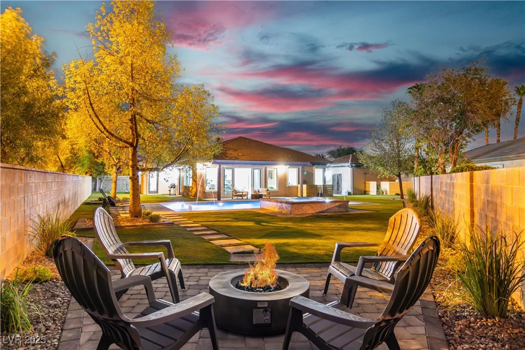 3281 Wisteria Tree, Las Vegas, NV 89135