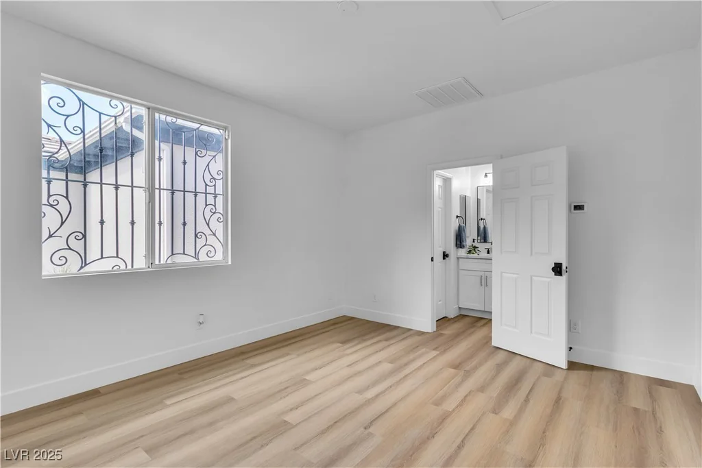 3281 Wisteria Tree, Las Vegas, NV 89135