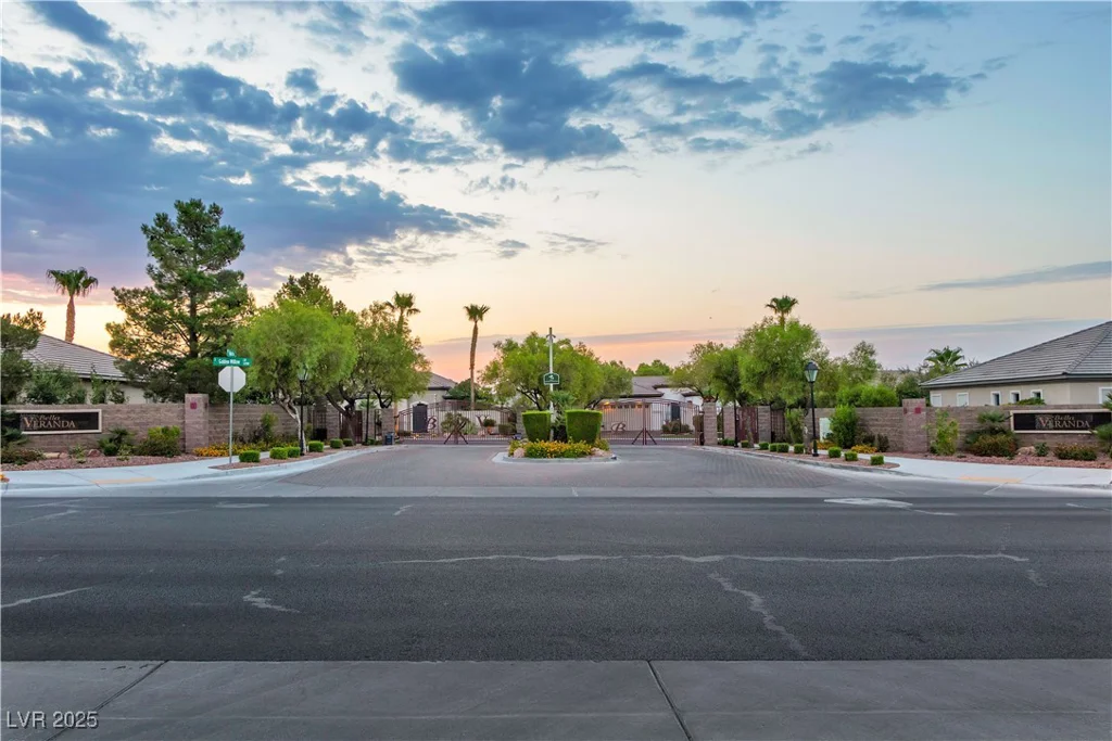 3281 Wisteria Tree, Las Vegas, NV 89135