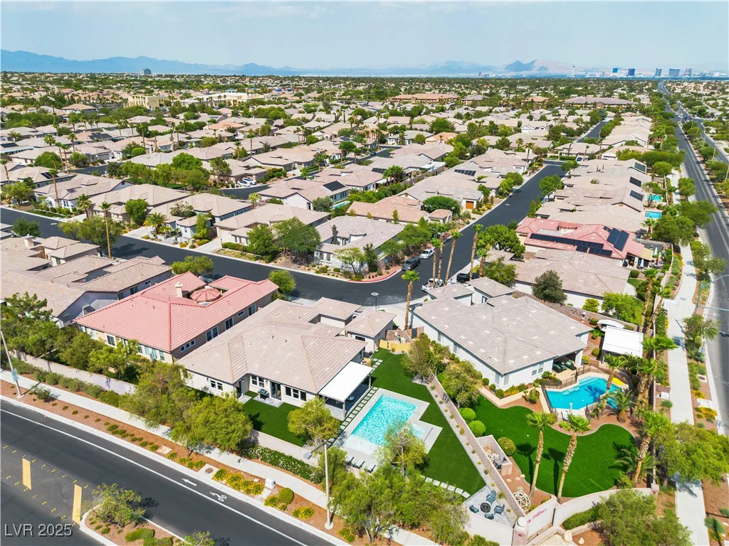 3281 Wisteria Tree, Las Vegas, NV 89135