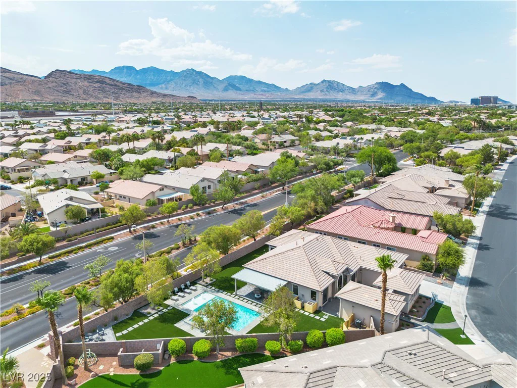3281 Wisteria Tree, Las Vegas, NV 89135