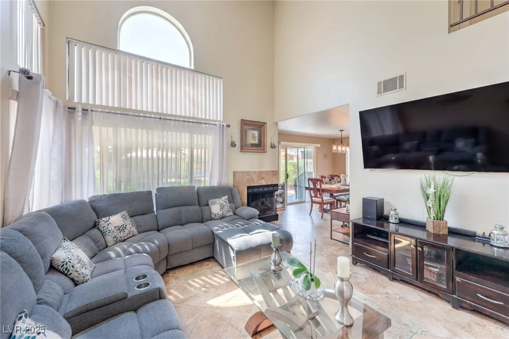 2341 Crowley, Las Vegas, NV 89142