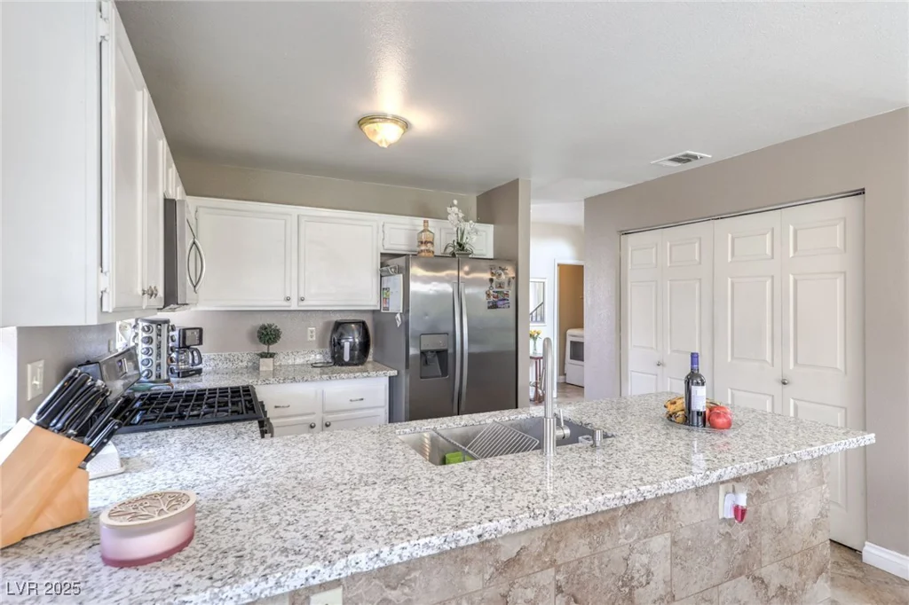 2341 Crowley, Las Vegas, NV 89142