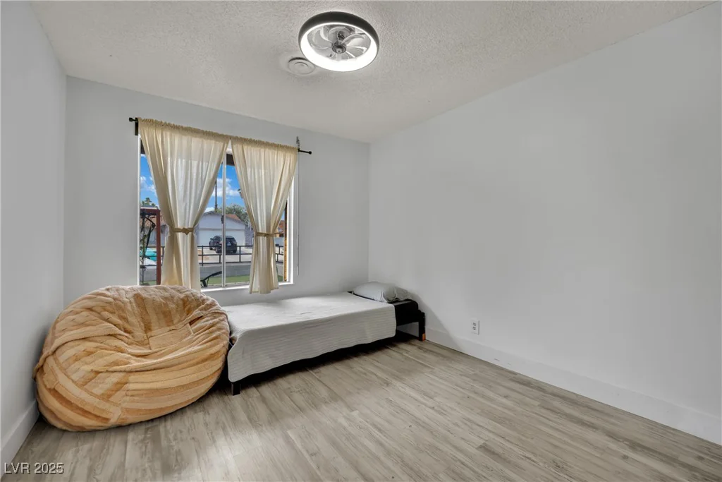 6405 Shawnee, Las Vegas, NV 89107