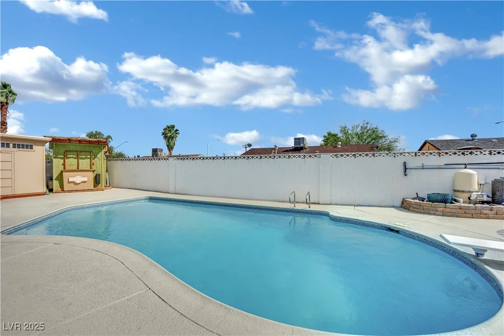 6405 Shawnee, Las Vegas, NV 89107
