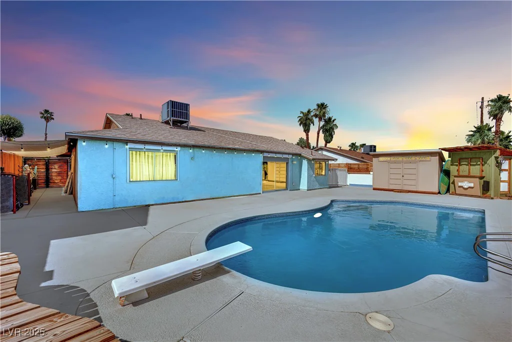 6405 Shawnee, Las Vegas, NV 89107
