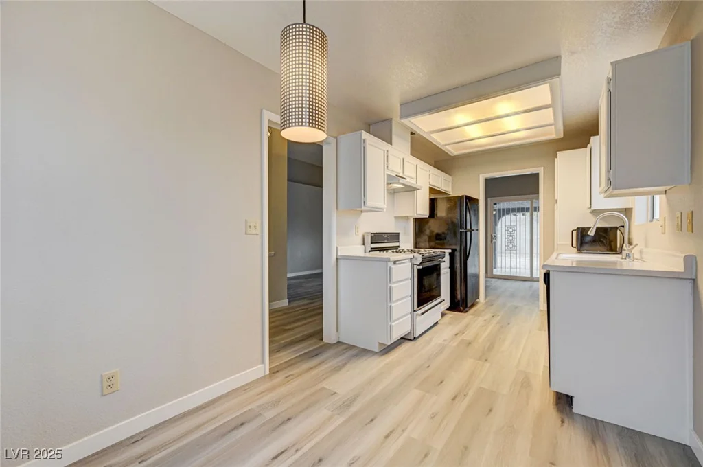 6452 Burlwood, Las Vegas, NV 89108