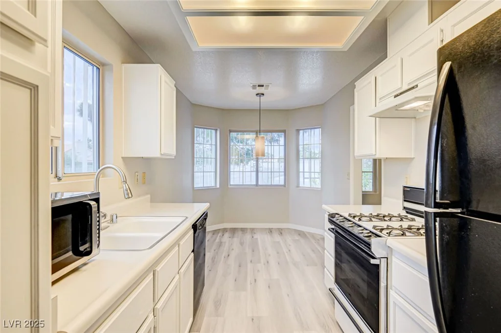 6452 Burlwood, Las Vegas, NV 89108