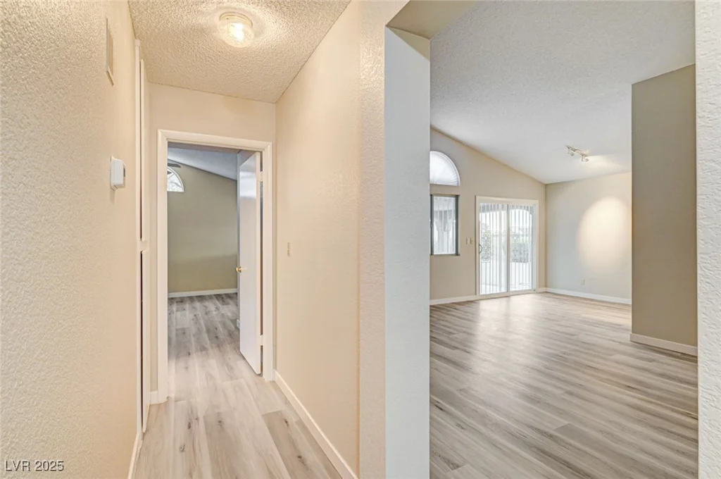 6452 Burlwood, Las Vegas, NV 89108