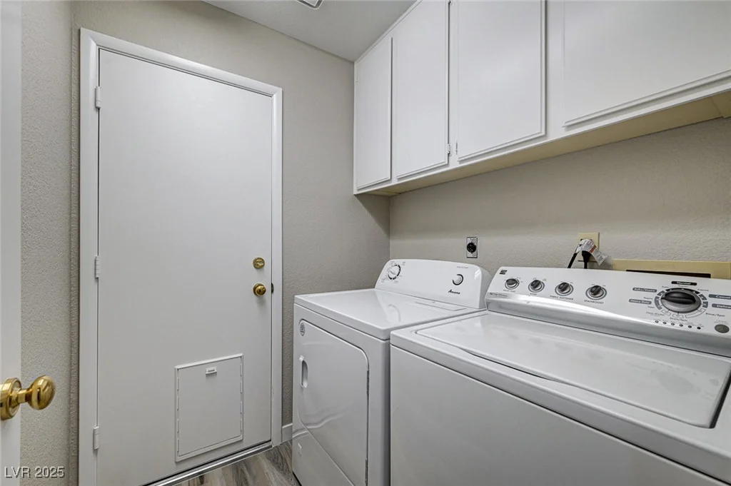 6452 Burlwood, Las Vegas, NV 89108
