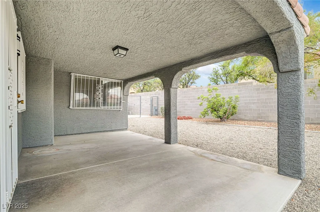 6452 Burlwood, Las Vegas, NV 89108