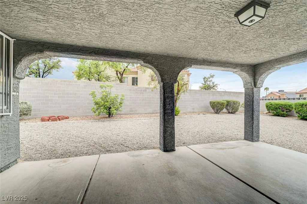 6452 Burlwood, Las Vegas, NV 89108