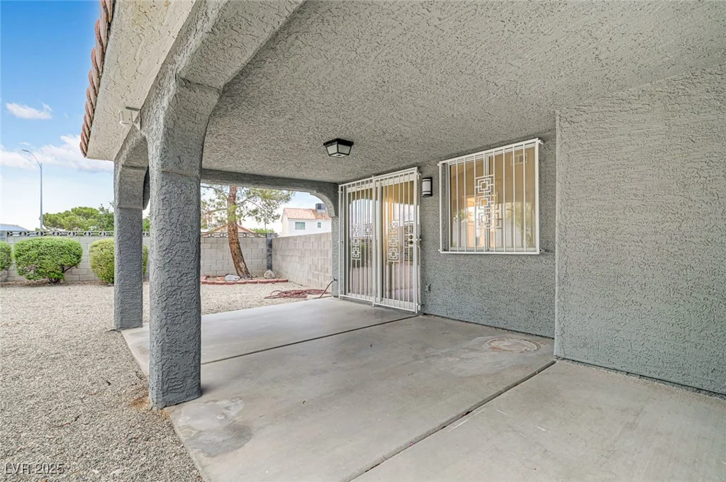 6452 Burlwood, Las Vegas, NV 89108