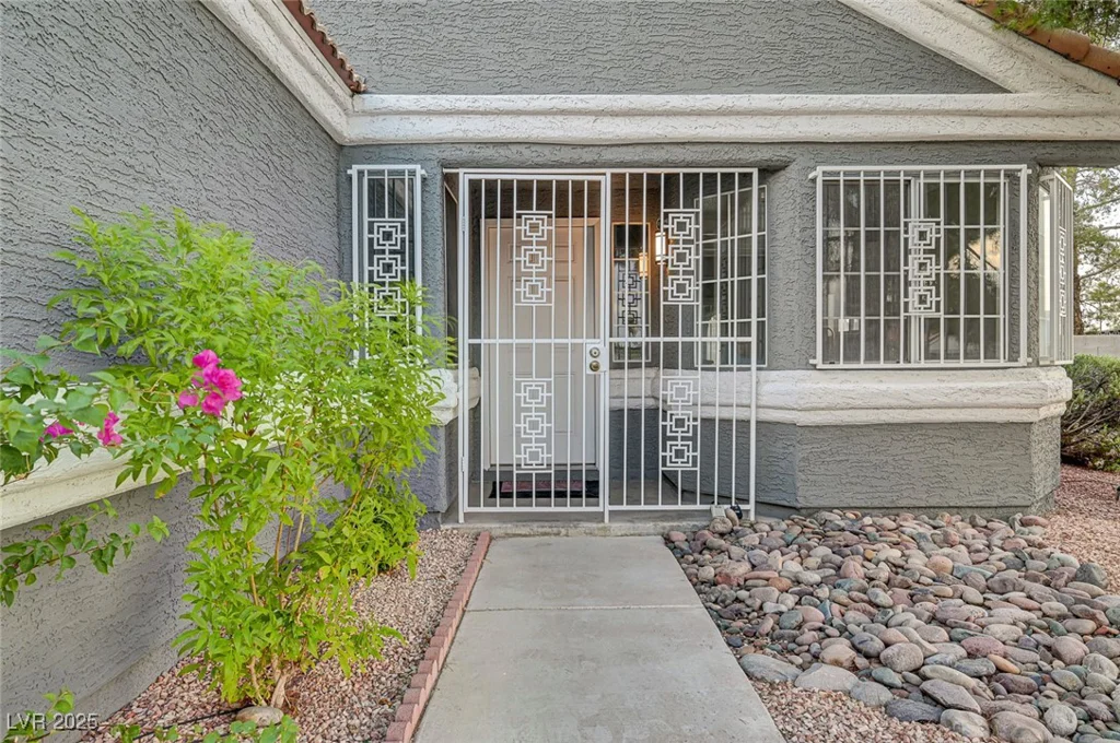 6452 Burlwood, Las Vegas, NV 89108