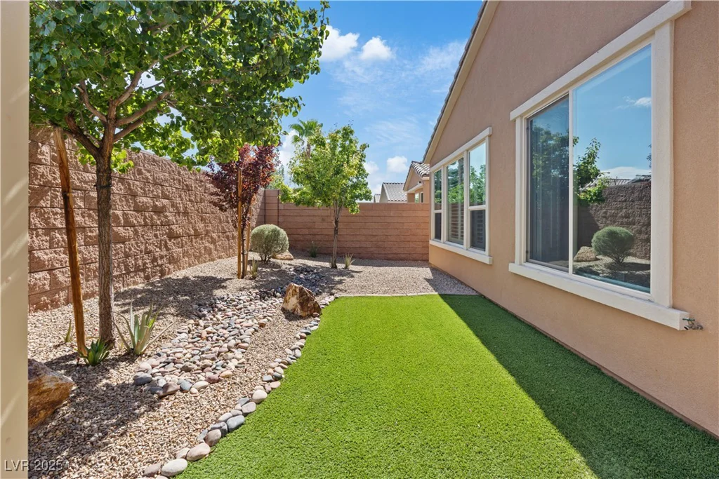 3616 Greenbriar Bluff, North Las Vegas, NV 89081