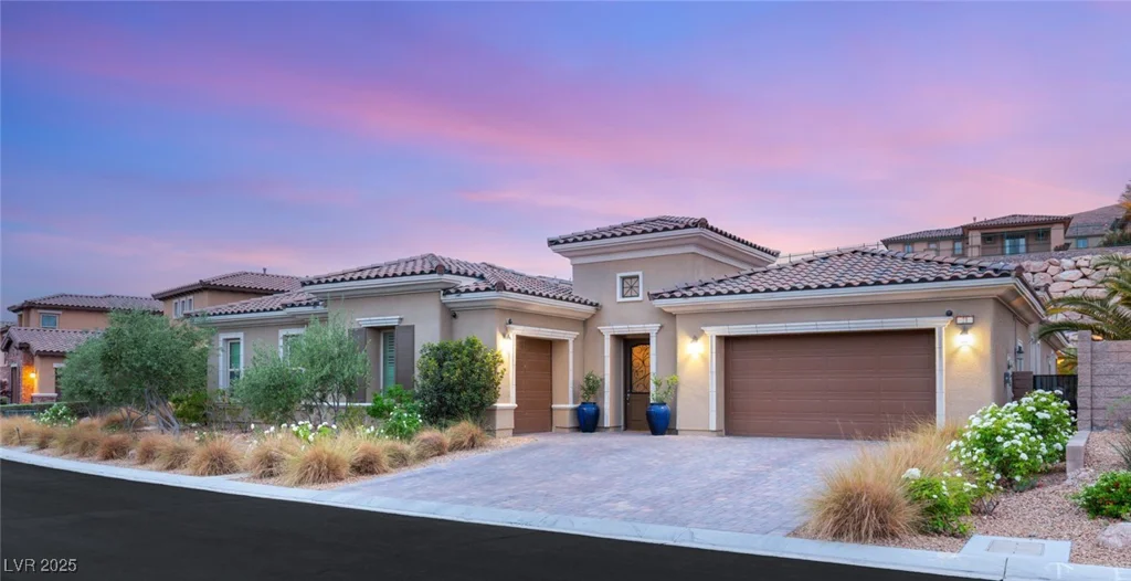 21 GRAND MASTERS, Las Vegas, NV 89141