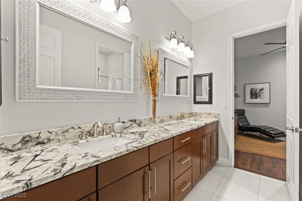 21 GRAND MASTERS, Las Vegas, NV 89141