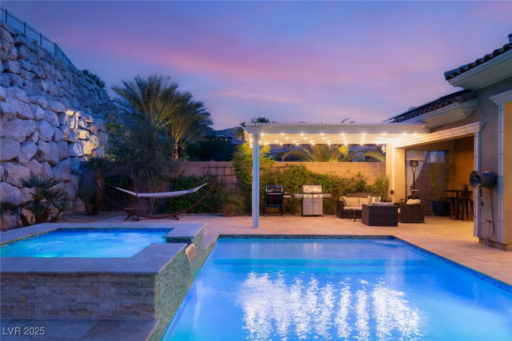 21 GRAND MASTERS, Las Vegas, NV 89141