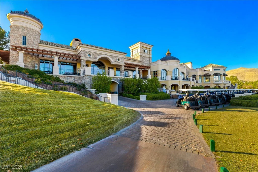 21 GRAND MASTERS, Las Vegas, NV 89141