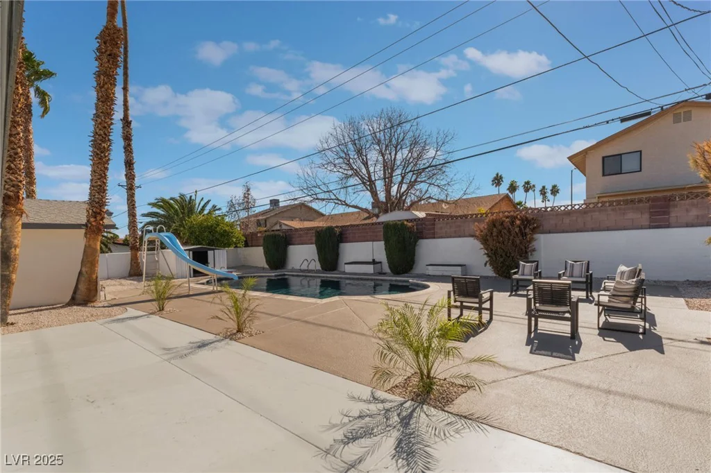 2909 Gilmary, Las Vegas, NV 89102