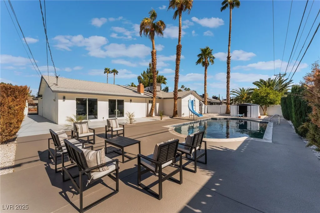 2909 Gilmary, Las Vegas, NV 89102