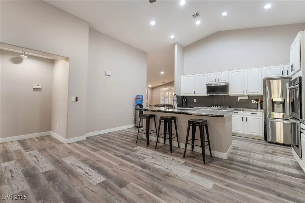 7058 Painted Paradise, Las Vegas, NV 89131