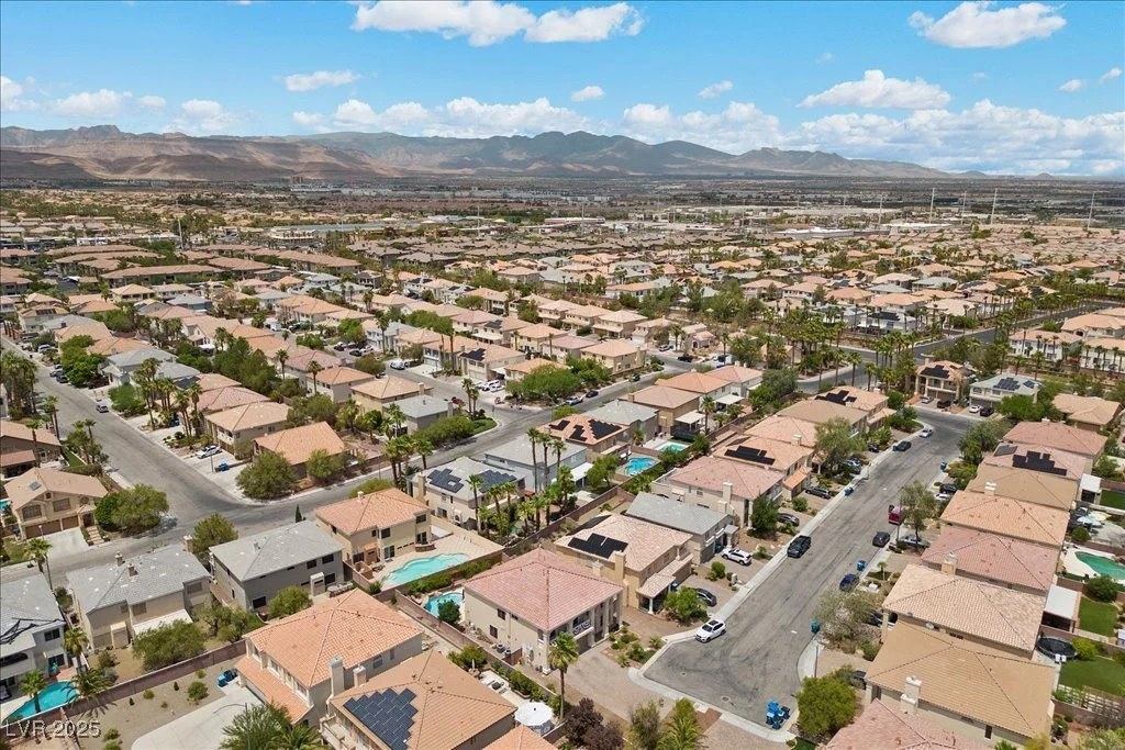 7805 Jacaranda Hill, Las Vegas, NV 89139