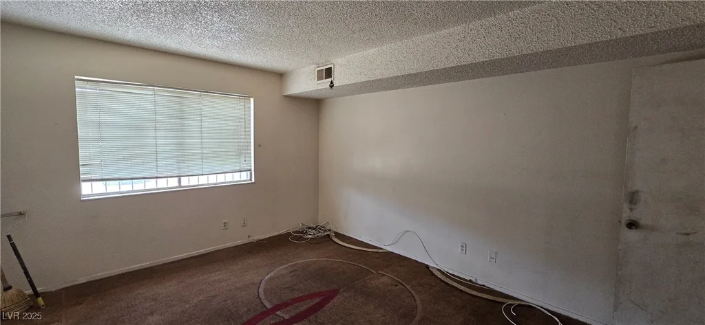 1405 Vegas Valley, Las Vegas, NV 89169
