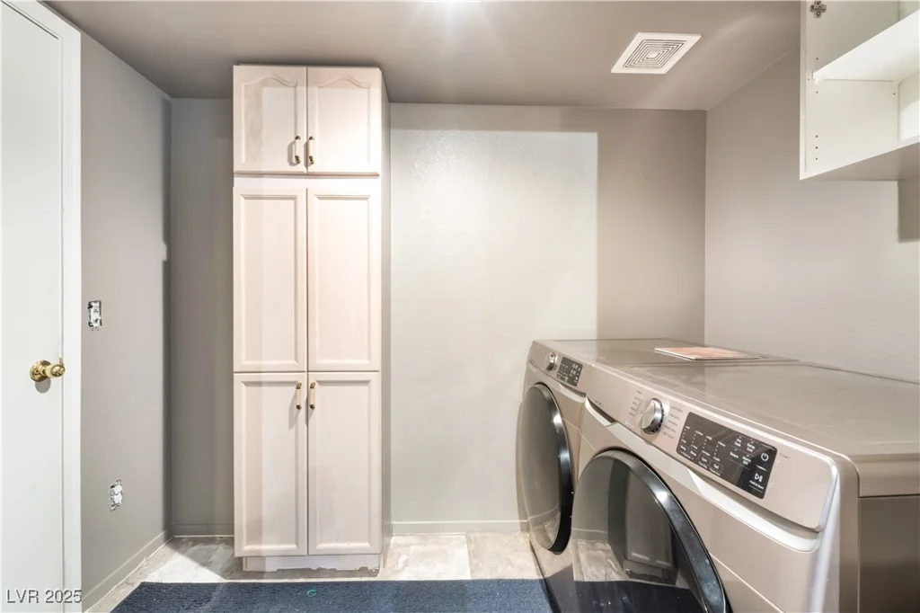 8448 Wandering Sun, Las Vegas, NV 89129