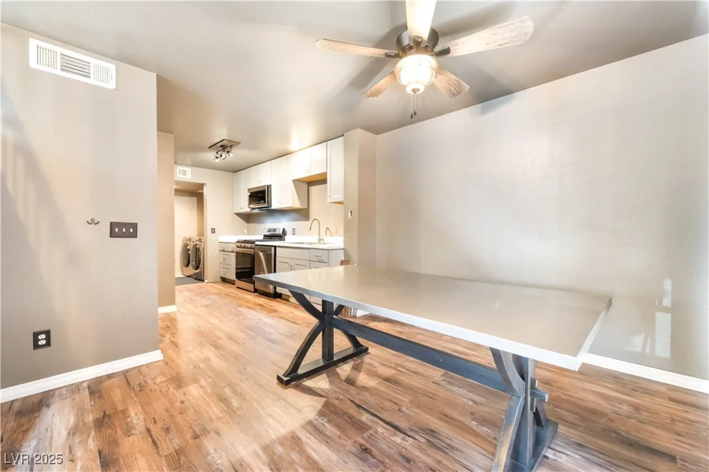8448 Wandering Sun, Las Vegas, NV 89129