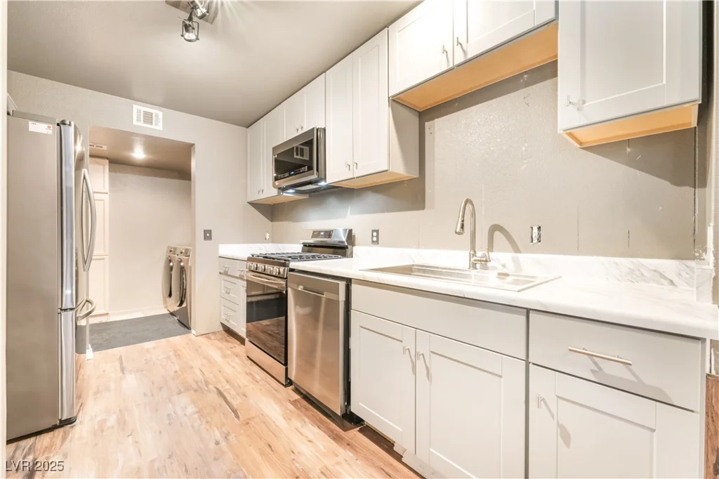 8448 Wandering Sun, Las Vegas, NV 89129