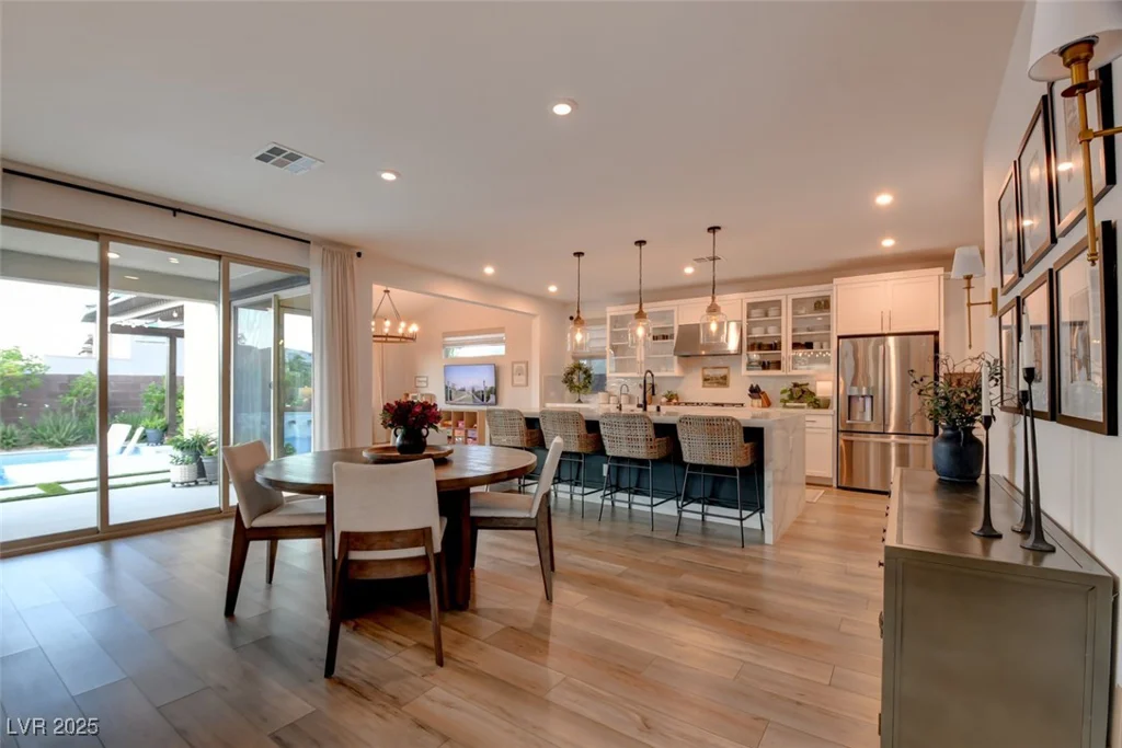 9702 Starlight Ridge, Las Vegas, NV 89148