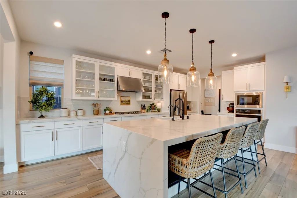 9702 Starlight Ridge, Las Vegas, NV 89148
