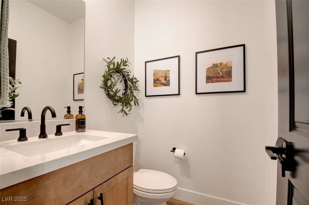 9702 Starlight Ridge, Las Vegas, NV 89148