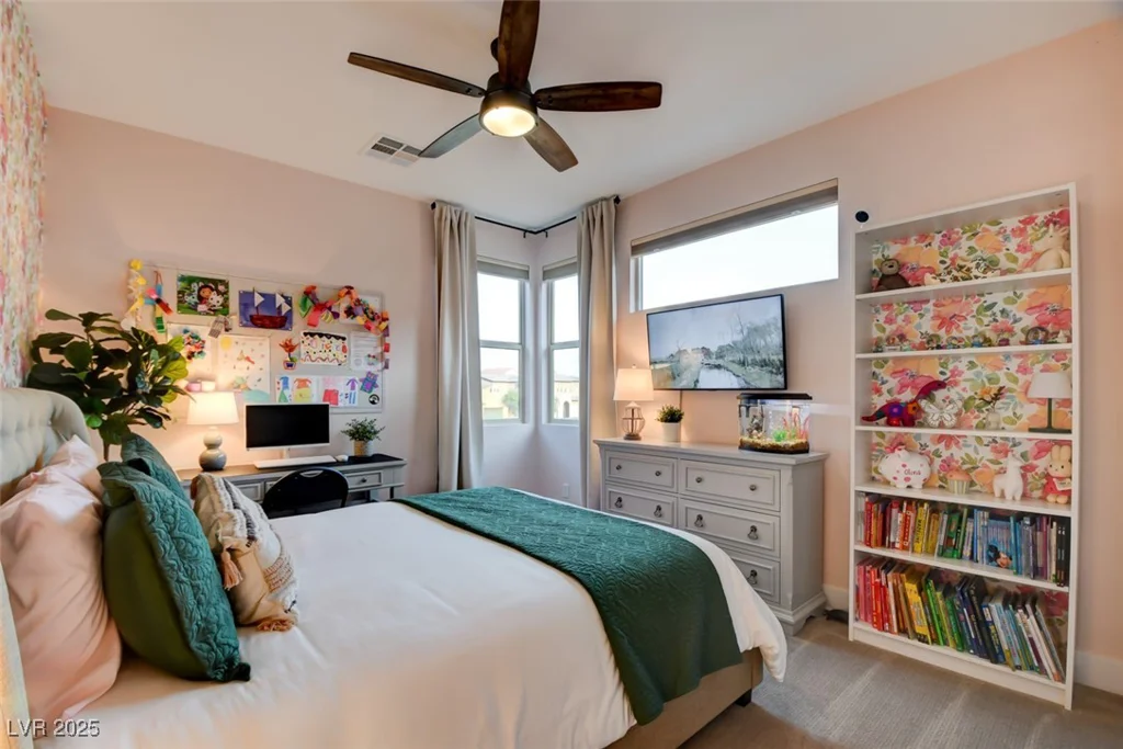9702 Starlight Ridge, Las Vegas, NV 89148