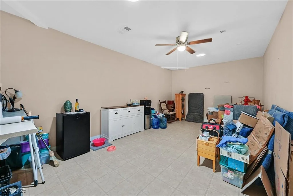 509 Greenhurst, Las Vegas, NV 89145