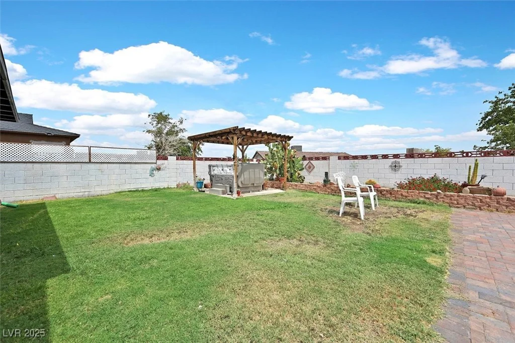 509 Greenhurst, Las Vegas, NV 89145