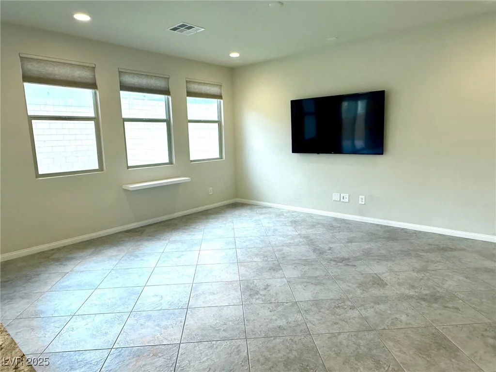 113 Duckhook, Las Vegas, NV 89148