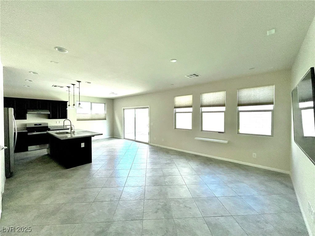 113 Duckhook, Las Vegas, NV 89148