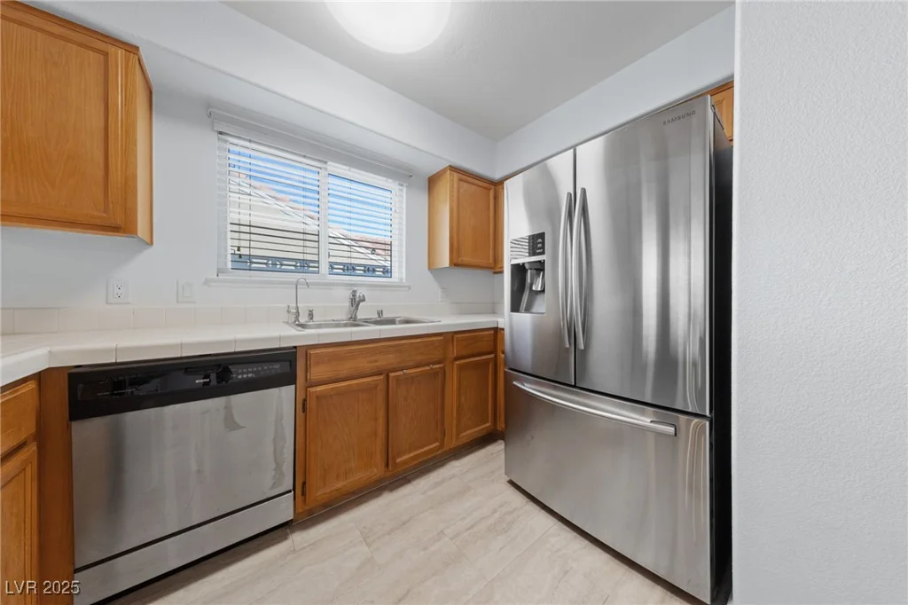 6316 La Madre, Las Vegas, NV 89130