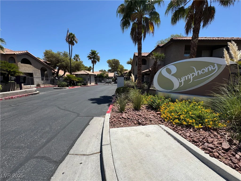 2606 Durango, Las Vegas, NV 89117