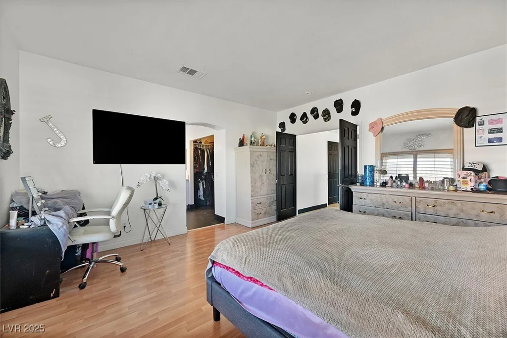 3738 Falcon Springs, Las Vegas, NV 89147